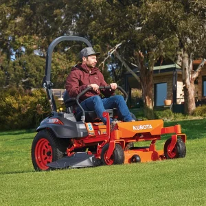 Kubota Z411 Zero Turn Mower